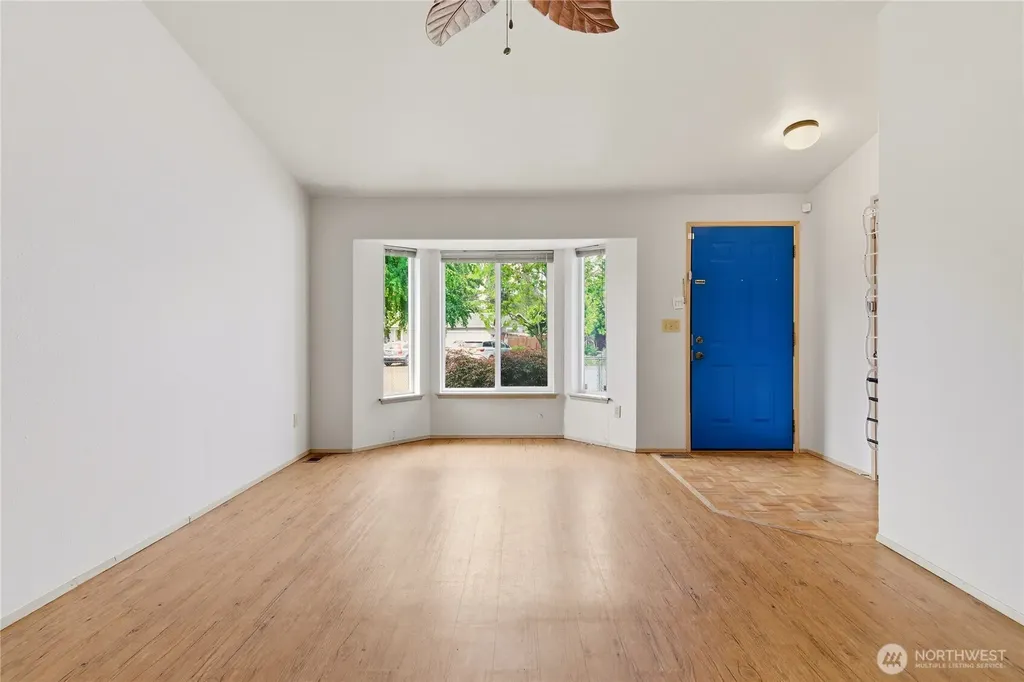 902 Fir Avenue Sultan WA 98294