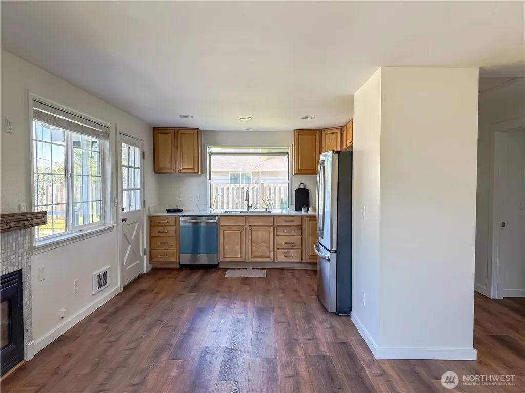 171 Jib Street NW Ocean Shores WA 98569