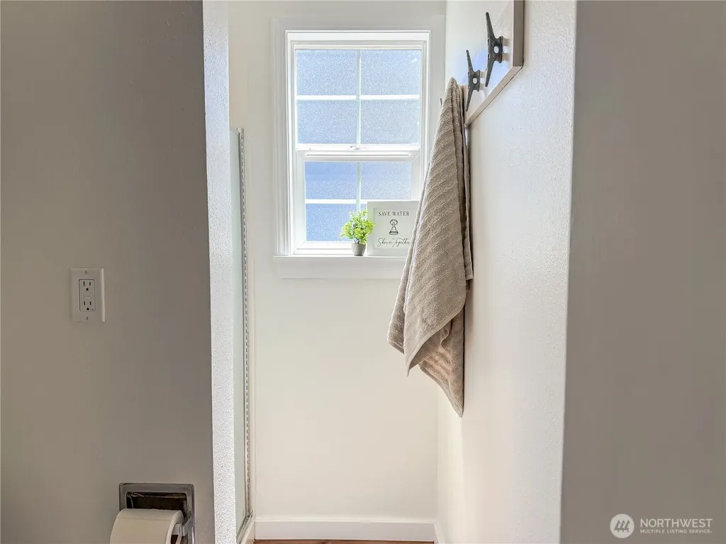 171 Jib Street NW Ocean Shores WA 98569