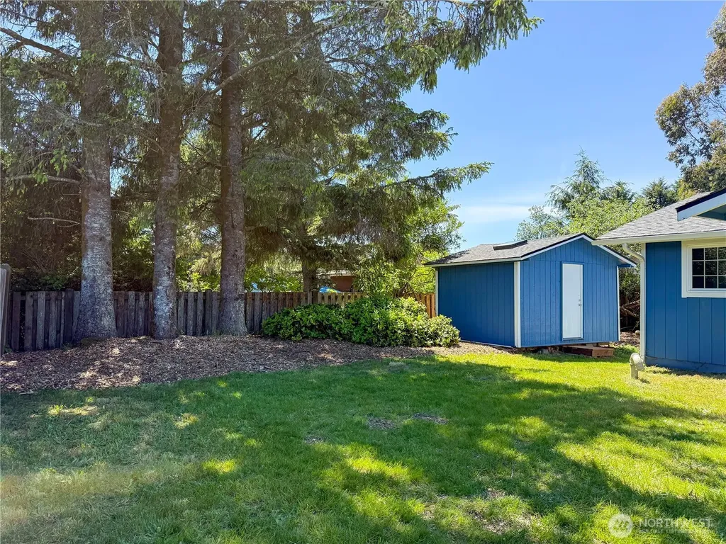 171 Jib Street NW Ocean Shores WA 98569