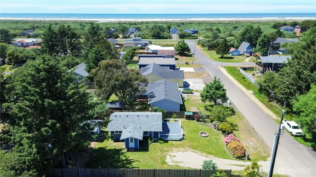 171 Jib Street NW Ocean Shores WA 98569