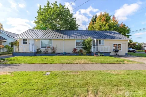 102 9th Street SW Puyallup WA 98371