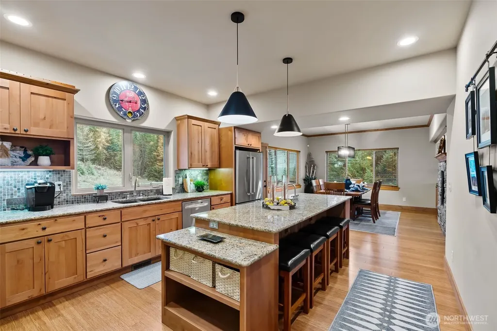 191 Whisper Creek Road Cle Elum WA 98922
