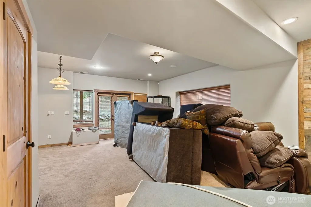 191 Whisper Creek Road Cle Elum WA 98922