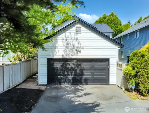 4784 Bridgeport Place Mukilteo WA 98275