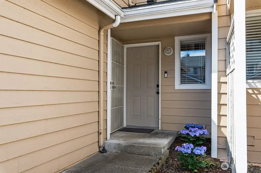 1404 S 308th Lane Federal Way WA 98003