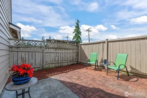 1404 S 308th Lane Federal Way WA 98003