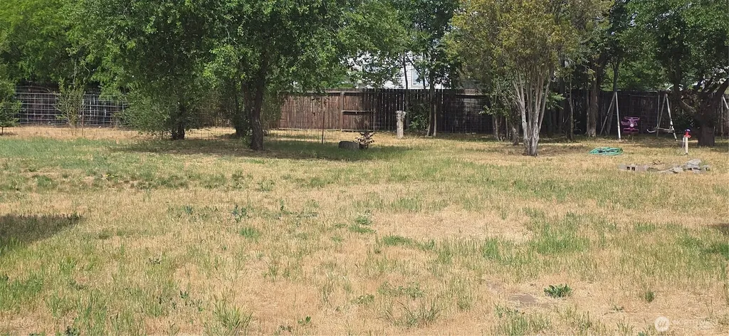 68 NW Ephrata Avenue Soap Lake WA 98851