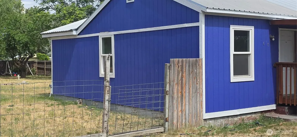 68 NW Ephrata Avenue Soap Lake WA 98851