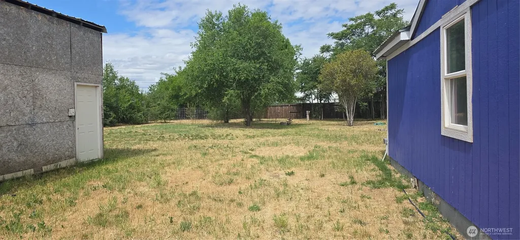 68 NW Ephrata Avenue Soap Lake WA 98851