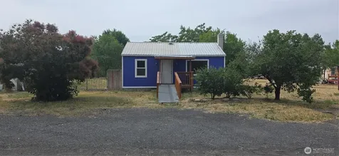 68 NW Ephrata Avenue Soap Lake WA 98851