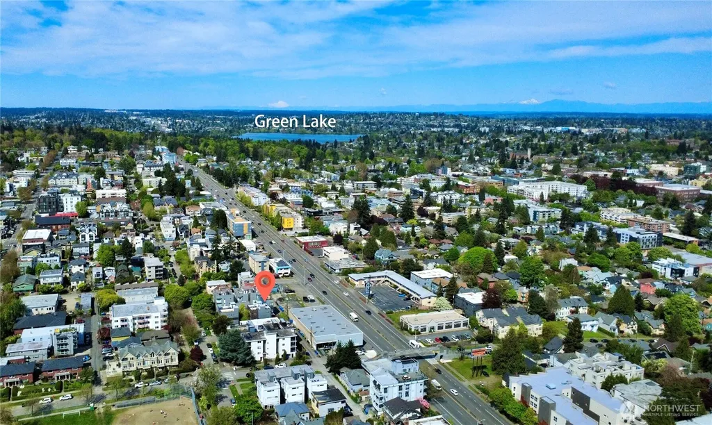 4106 Linden Avenue N Seattle WA 98103