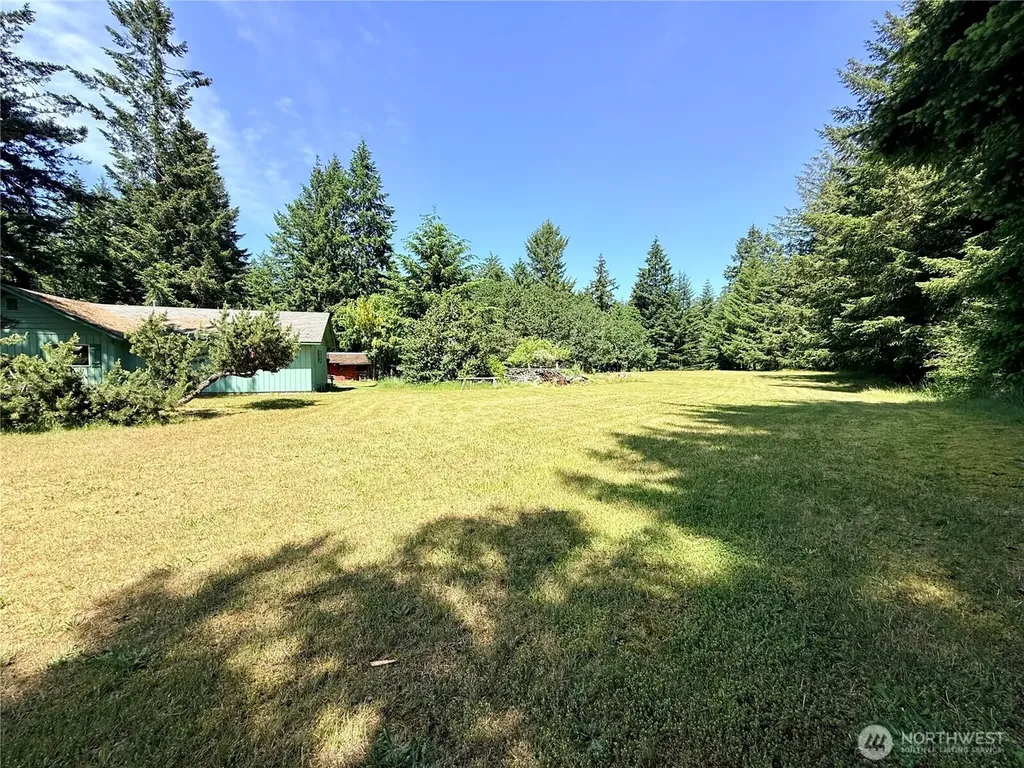 503 Centre Street N Rainier WA 98576