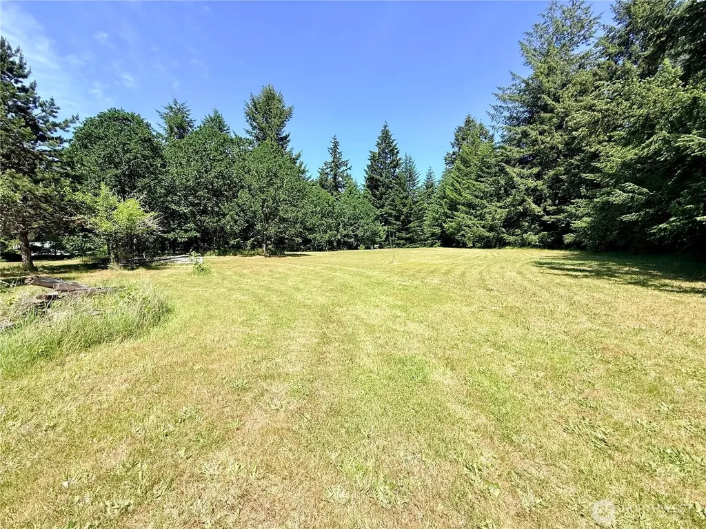 503 Centre Street N Rainier WA 98576