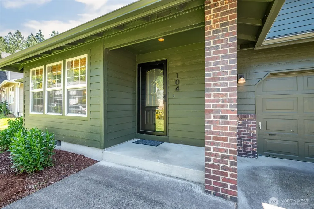 104 Cedar Falls Drive Kelso WA 98626