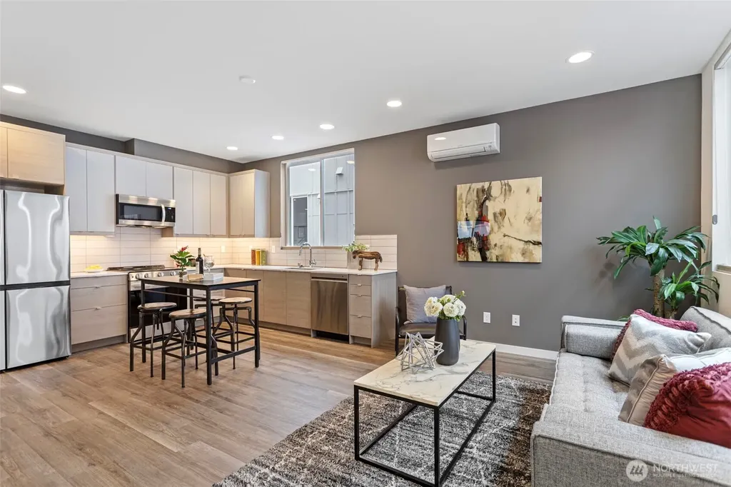 2529 29th Avenue S Seattle WA 98144