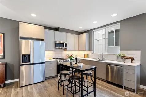 2529 29th Avenue S Seattle WA 98144