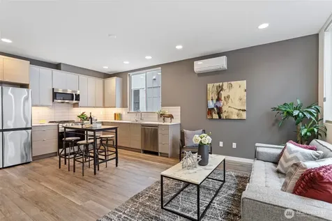 2529 29th Avenue S Seattle WA 98144