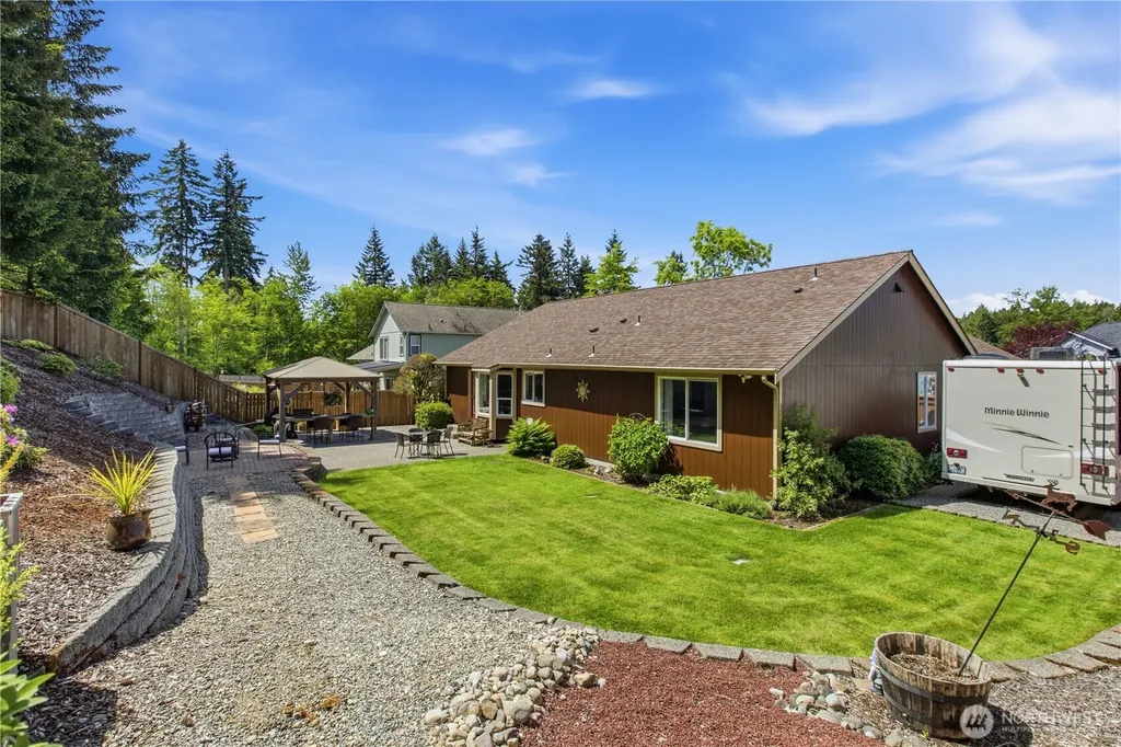 11903 261st Avenue Ct E Buckley WA 98321