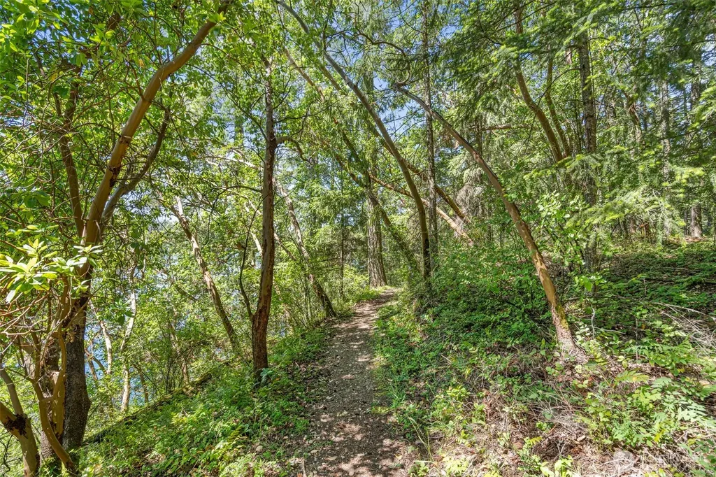 18105 Sundown Court SE Yelm WA 98597