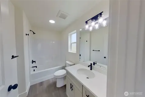 145 Juanita Way Malaga WA 98828
