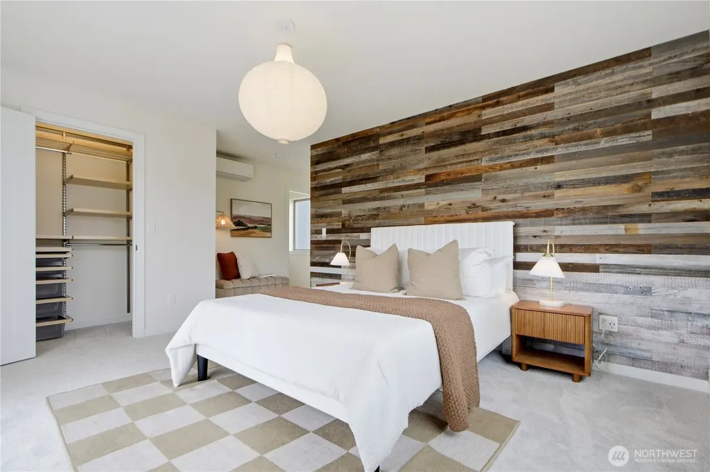 1901 25th Avenue S Seattle WA 98144