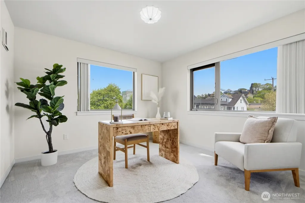 1901 25th Avenue S Seattle WA 98144