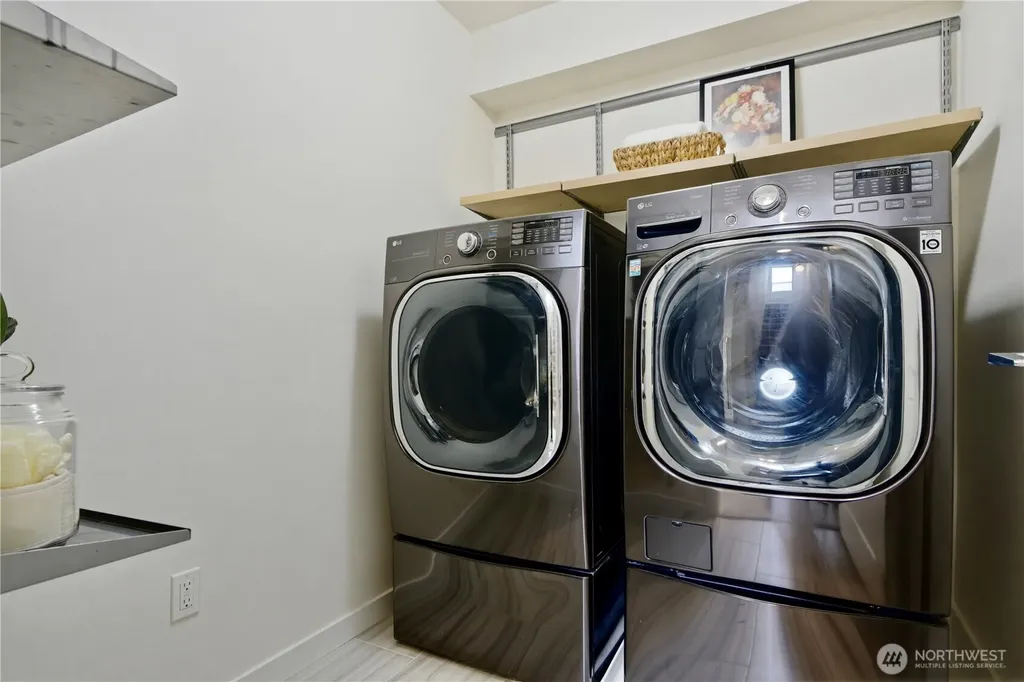 1901 25th Avenue S Seattle WA 98144