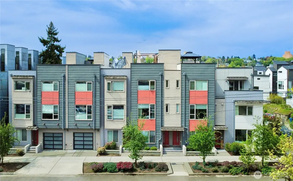 1901 25th Avenue S Seattle WA 98144