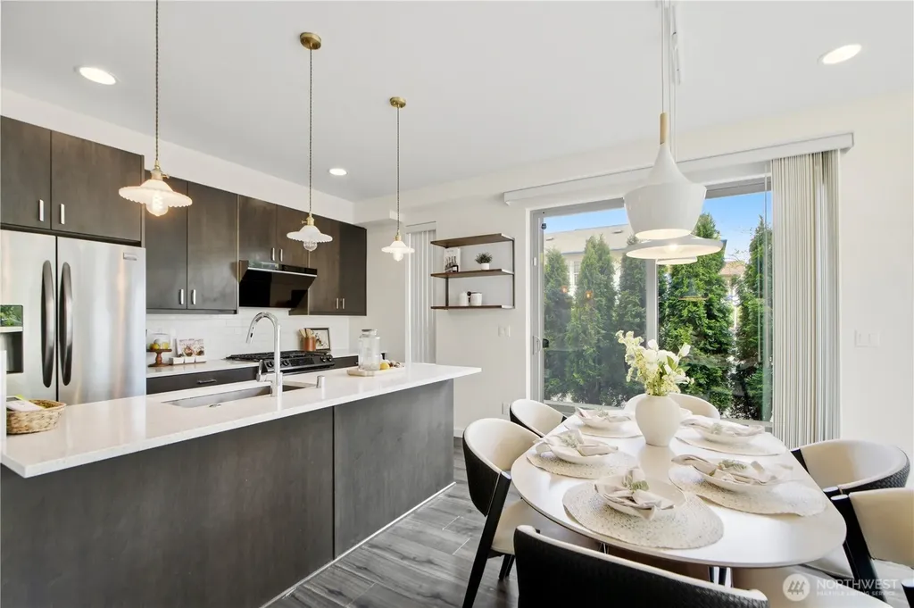 1901 25th Avenue S Seattle WA 98144