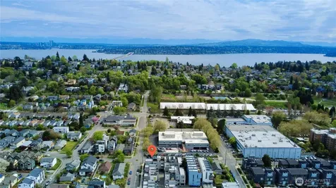 1901 25th Avenue S Seattle WA 98144