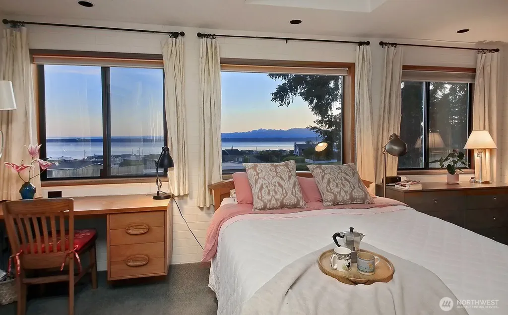 5536 Mutiny Sands Road Freeland WA 98249
