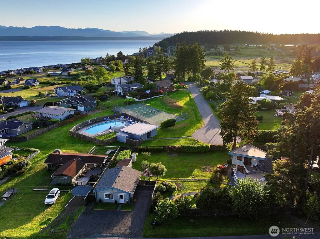 5536 Mutiny Sands Road Freeland WA 98249