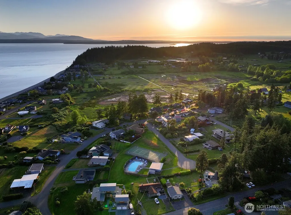 5536 Mutiny Sands Road Freeland WA 98249