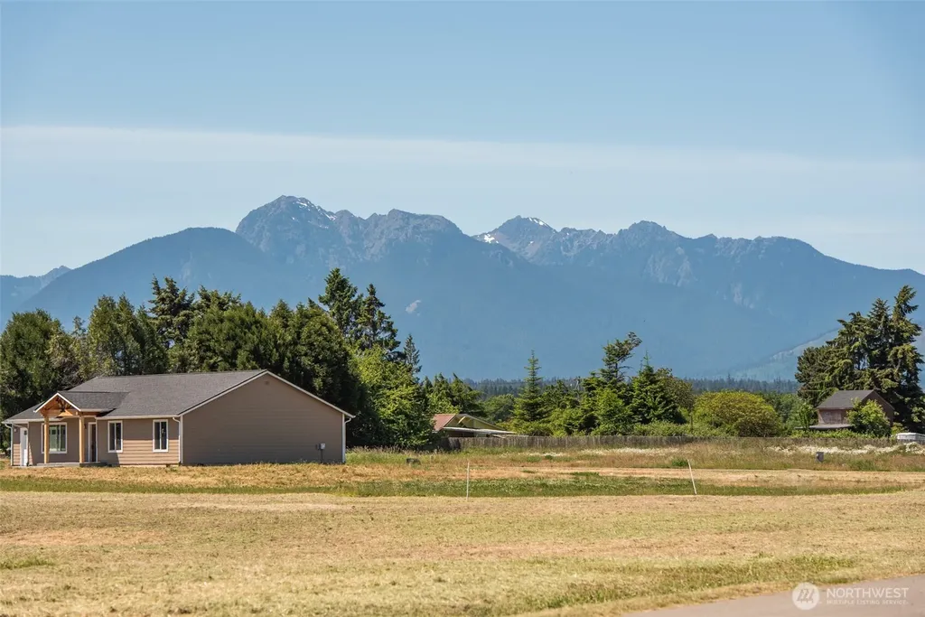9999 Van Dyken Drive Sequim WA 98382
