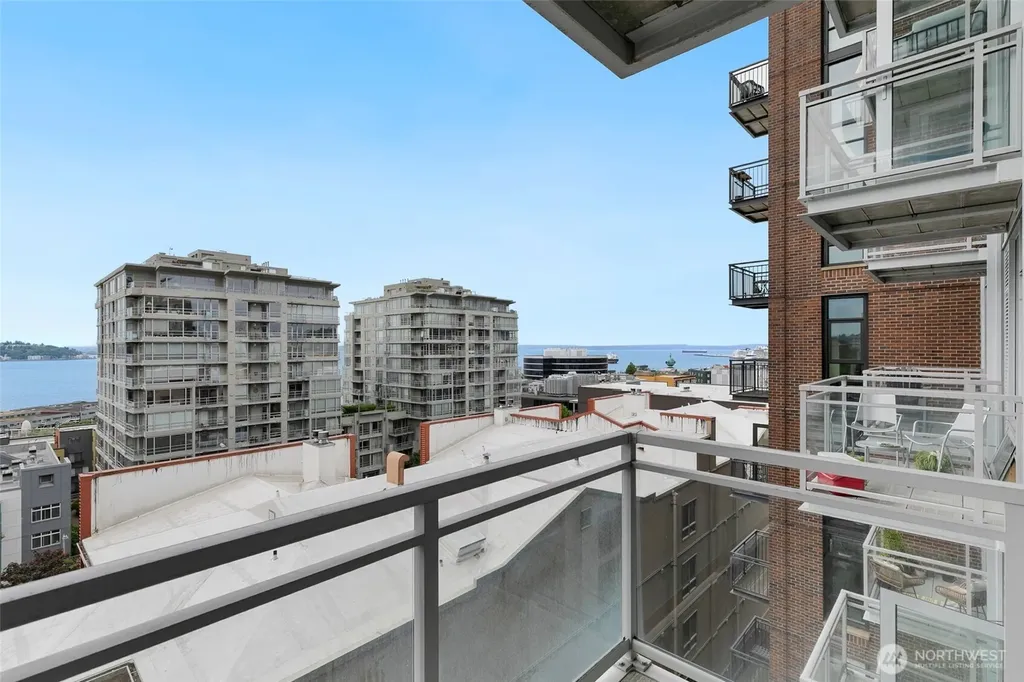 2911 2nd Avenue Seattle WA 98121