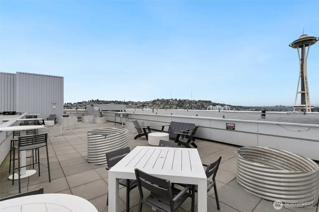 2911 2nd Avenue Seattle WA 98121