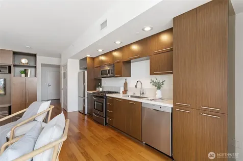 2911 2nd Avenue Seattle WA 98121