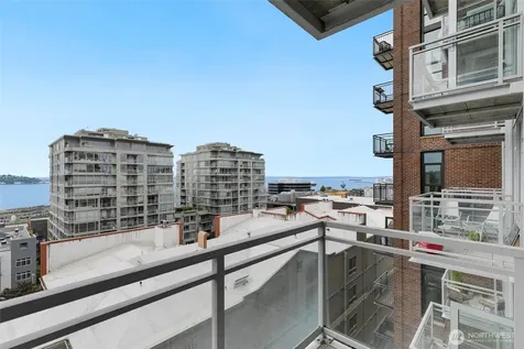 2911 2nd Avenue Seattle WA 98121