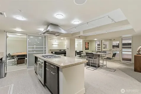 2911 2nd Avenue Seattle WA 98121