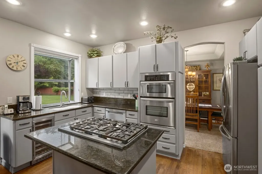 21806 SE 296th Street Black Diamond WA 98010