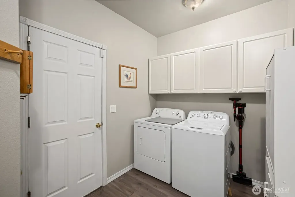 21806 SE 296th Street Black Diamond WA 98010