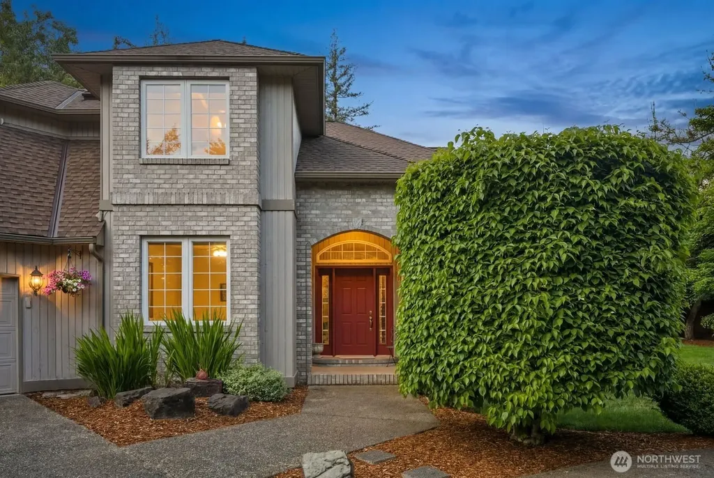 21806 SE 296th Street Black Diamond WA 98010