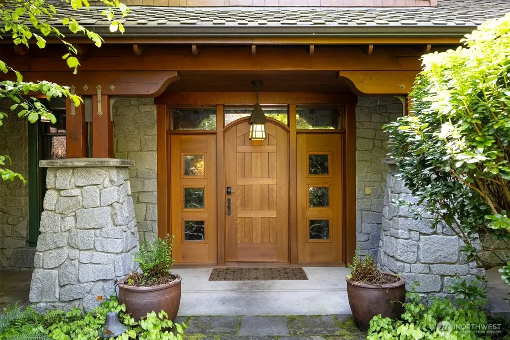 2141 Northshore Road Bellingham WA 98226