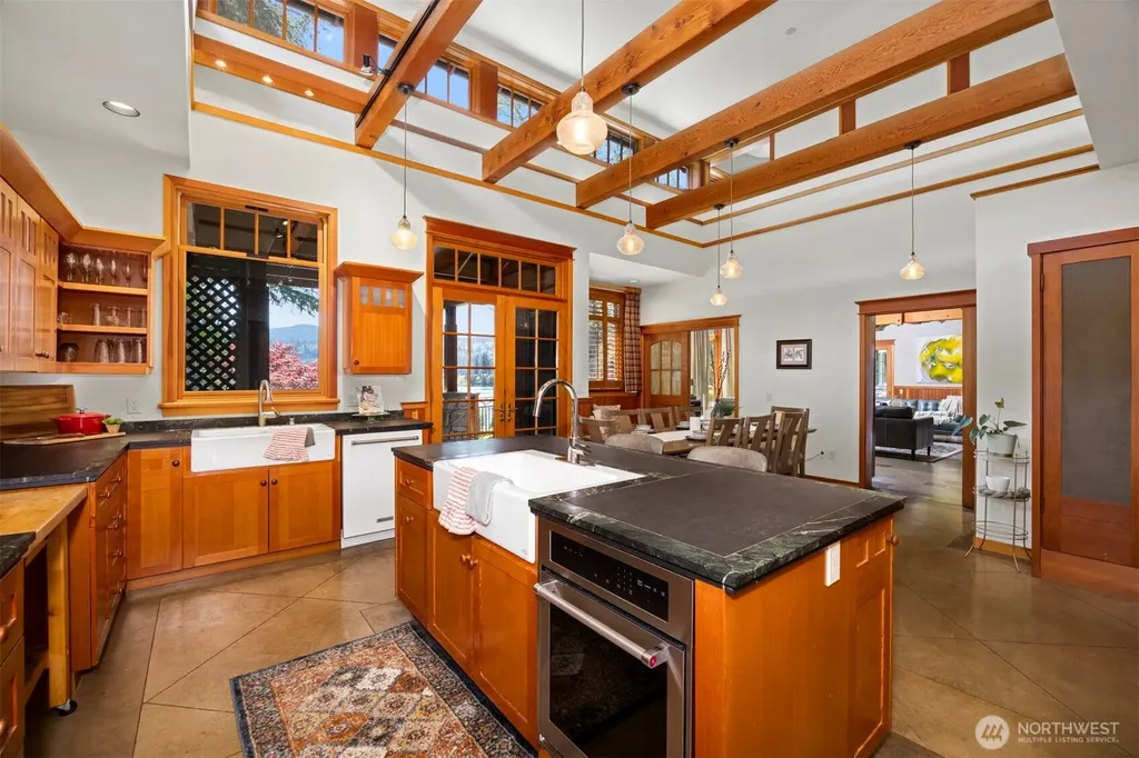 2141 Northshore Road Bellingham WA 98226