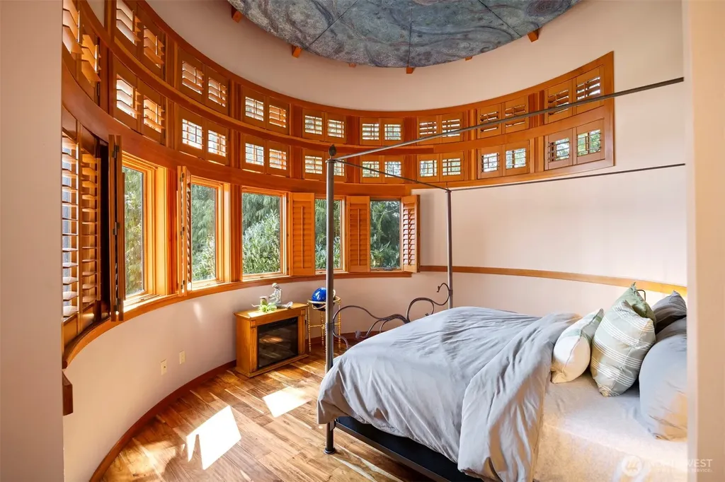 2141 Northshore Road Bellingham WA 98226