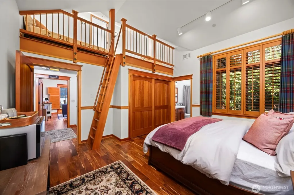 2141 Northshore Road Bellingham WA 98226