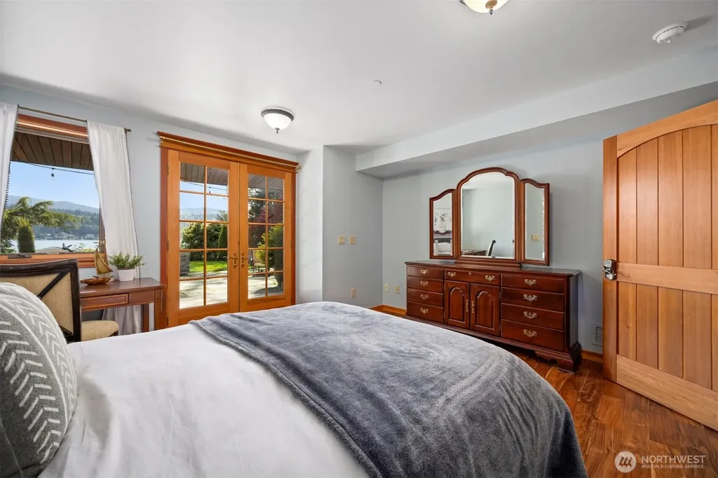 2141 Northshore Road Bellingham WA 98226