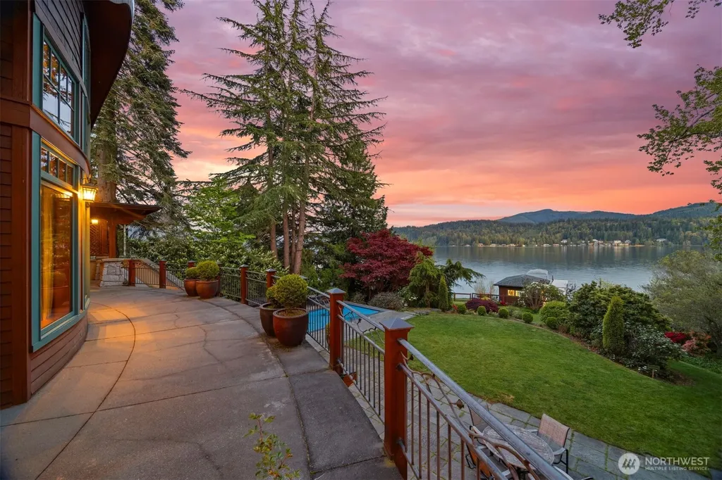 2141 Northshore Road Bellingham WA 98226