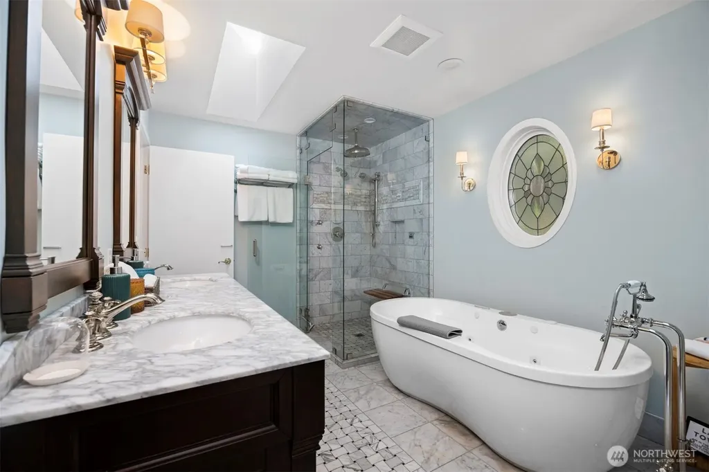 2141 Northshore Road Bellingham WA 98226